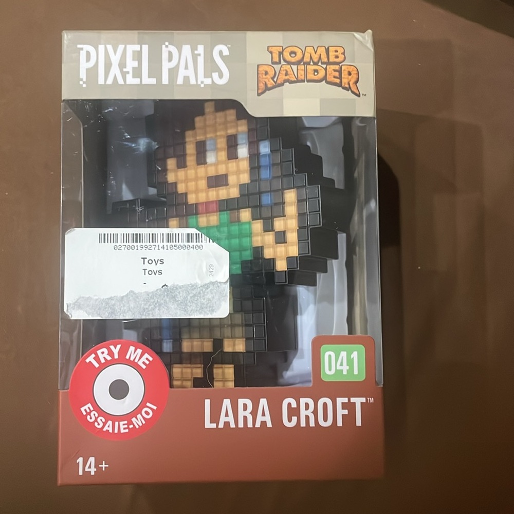 PDP PIXEL PALS [041] LARA CROFT CLASSIC NWT - Picture 9 of 12